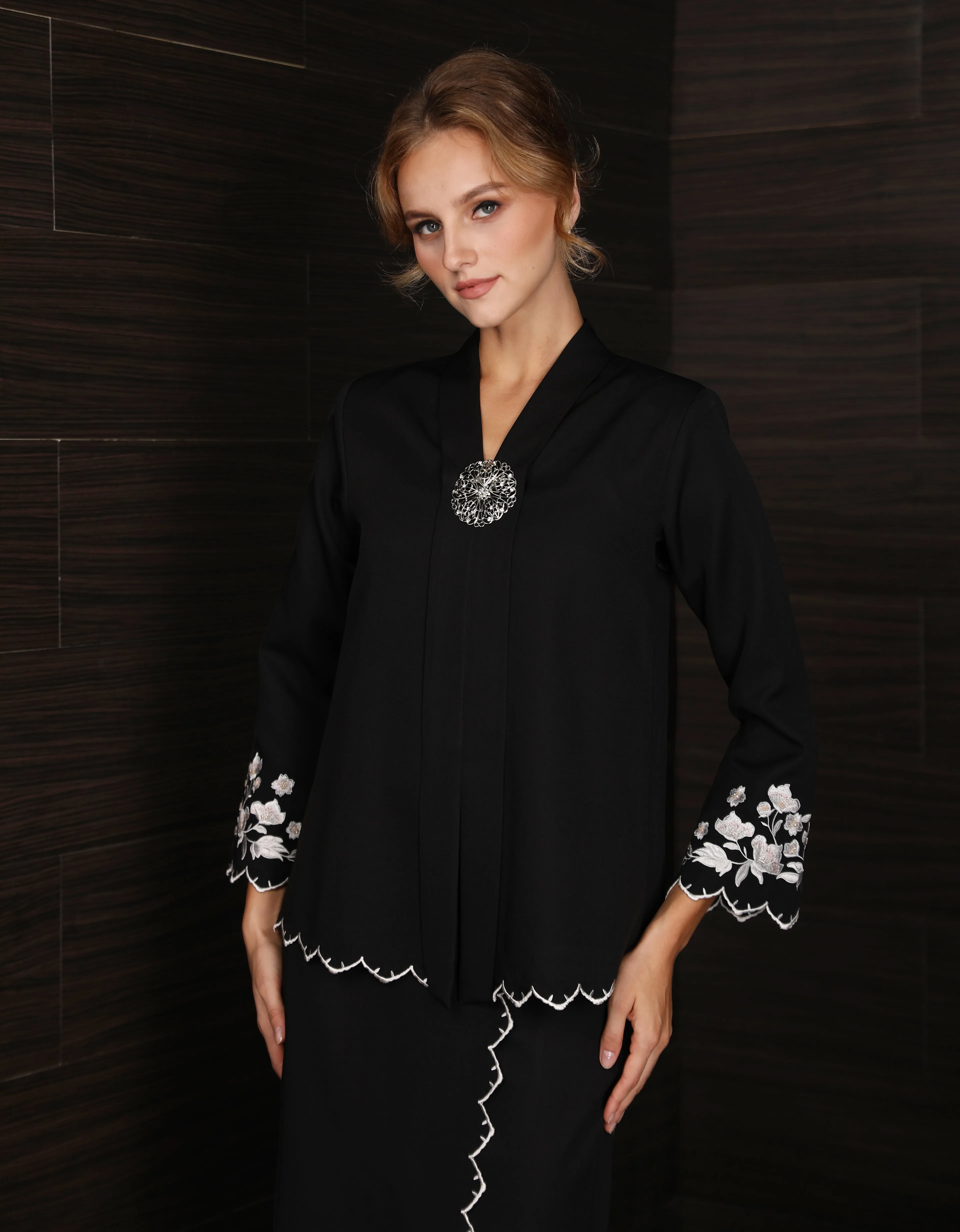 BAJU KEBAYA JOSELLE (BLACK)