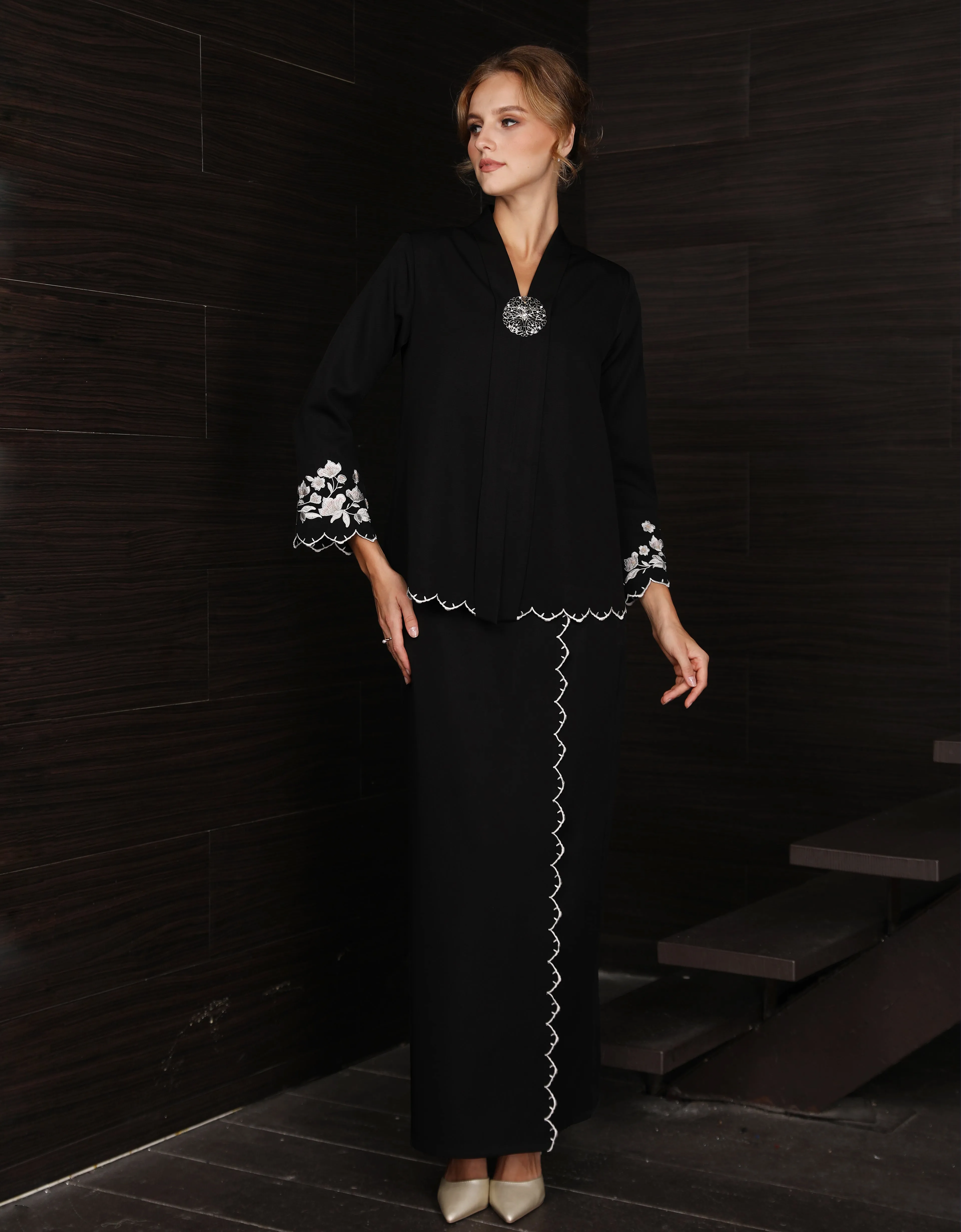 BAJU KEBAYA JOSELLE (BLACK)