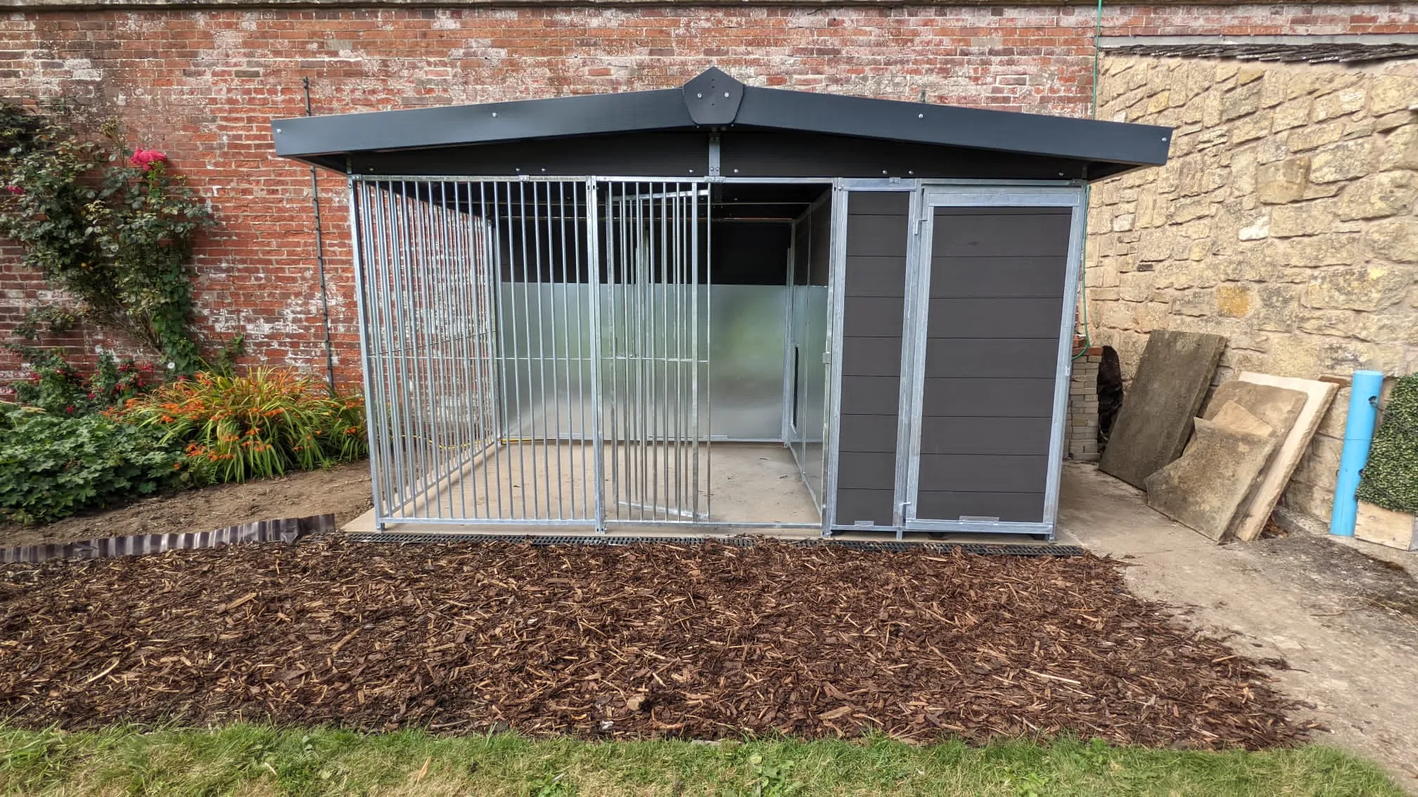 Benchmark Dog Kennel with Apex Roof - Single 12 x 4ft, Eco Thermal Range