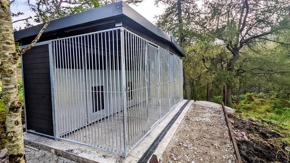 Benchmark Dog Kennel with Apex Roof - Triple 10 x 10ft, Eco Thermal Range