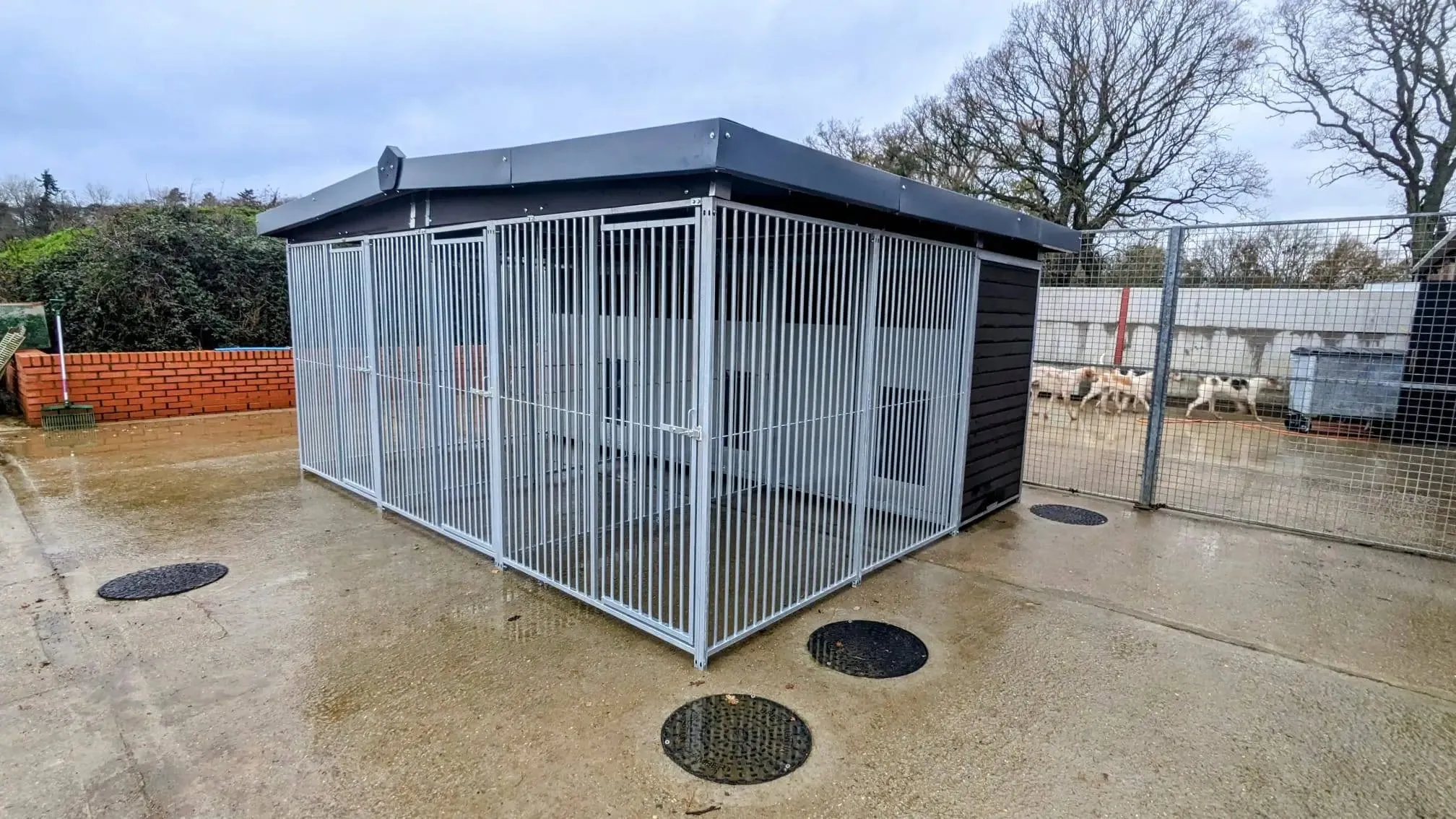 Benchmark Dog Kennel with Apex Roof - Triple 15 x 12ft, Eco Thermal Range