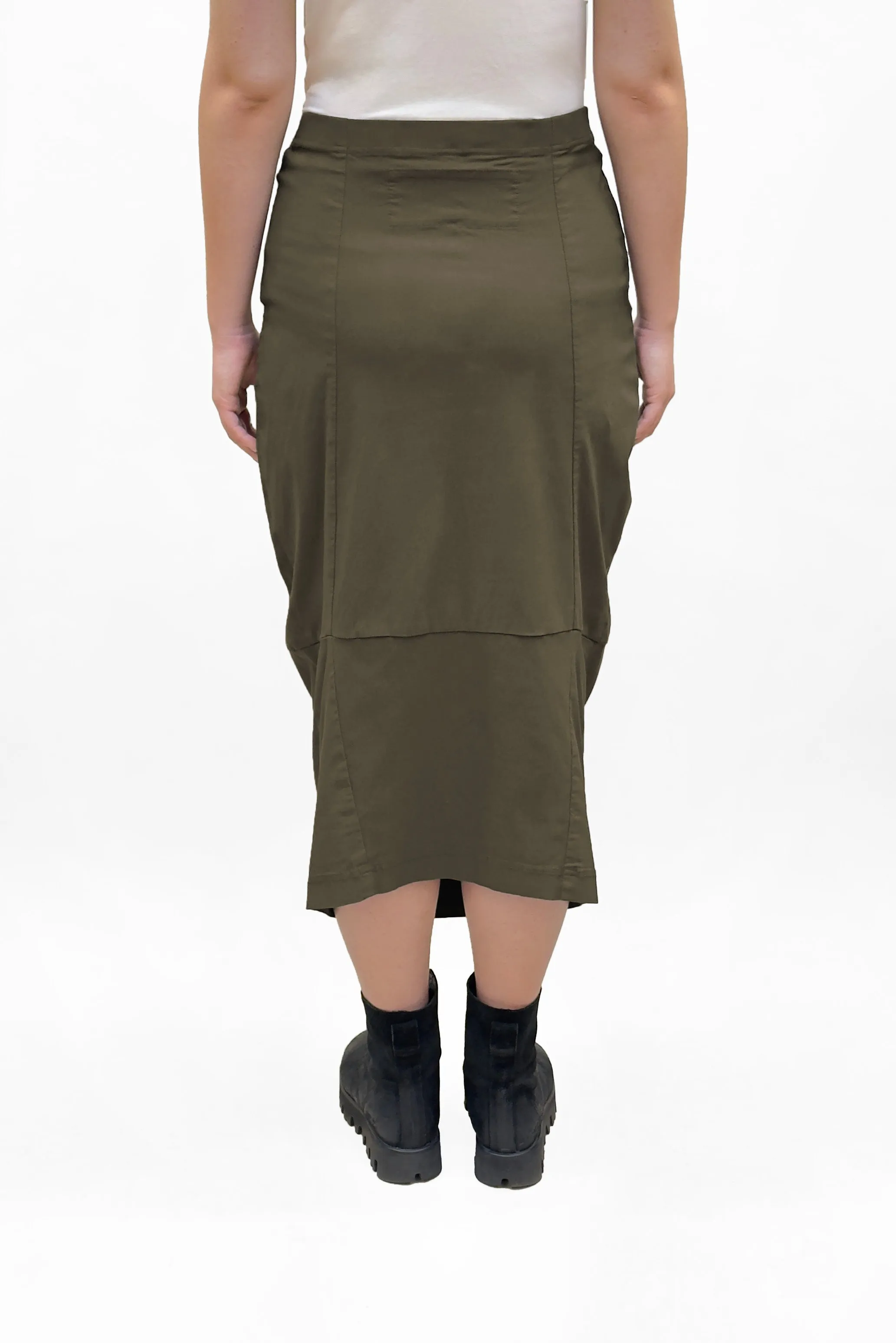 BLACK LABEL Pocketed Pencil Skirt in Jungle