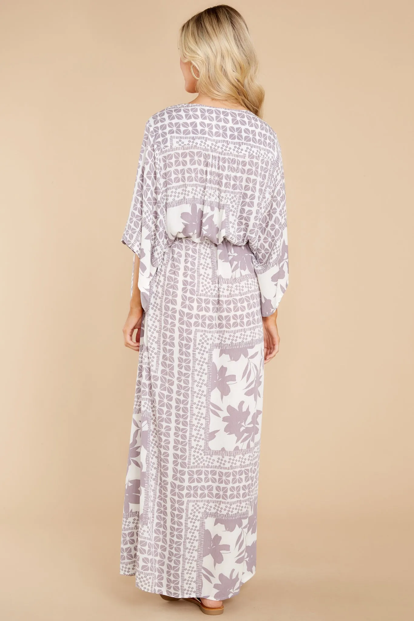 Coastal Outing Light Grey Print Maxi Dress