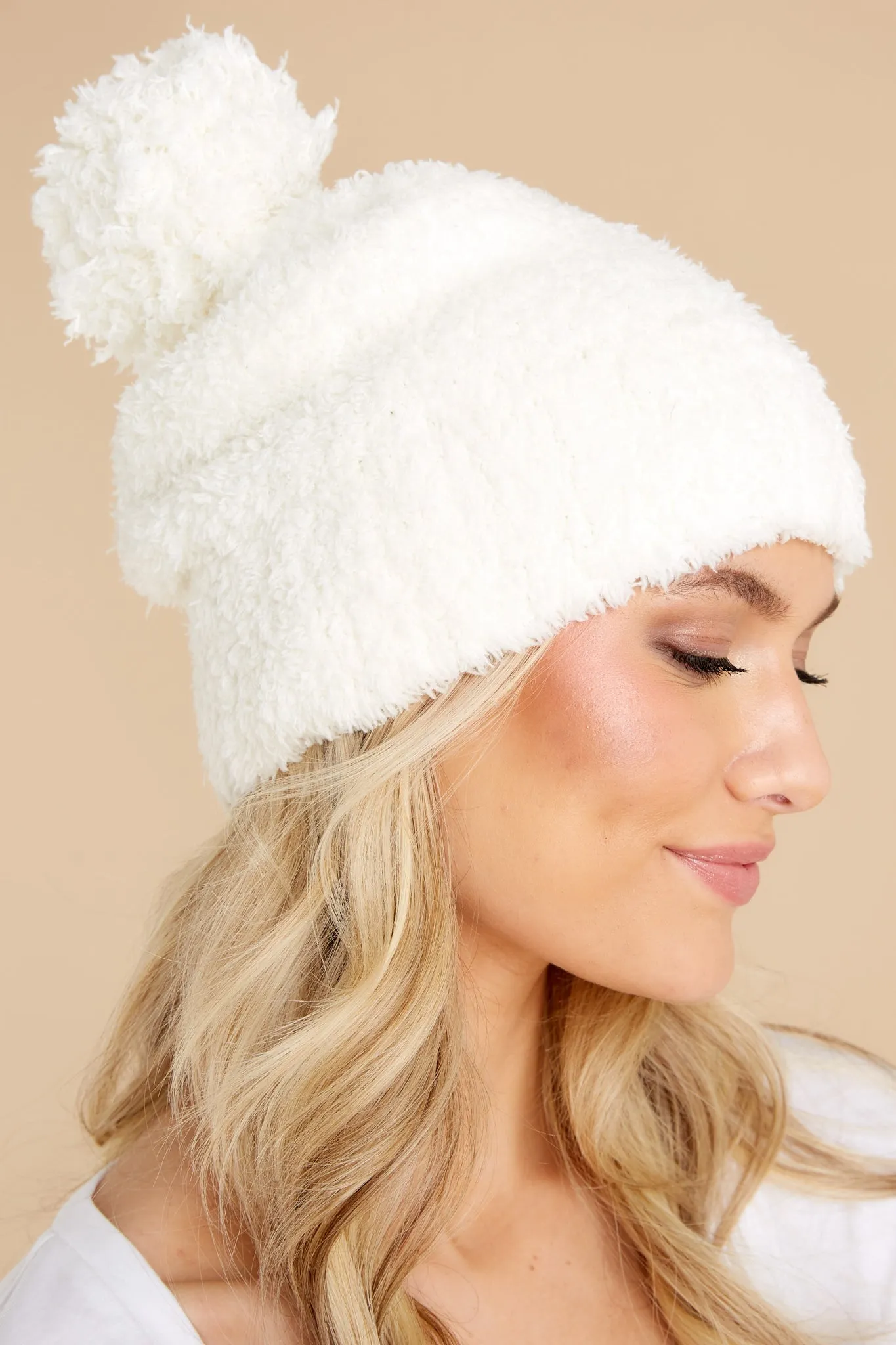 CozyChic® Pearl Pom Pom Hat