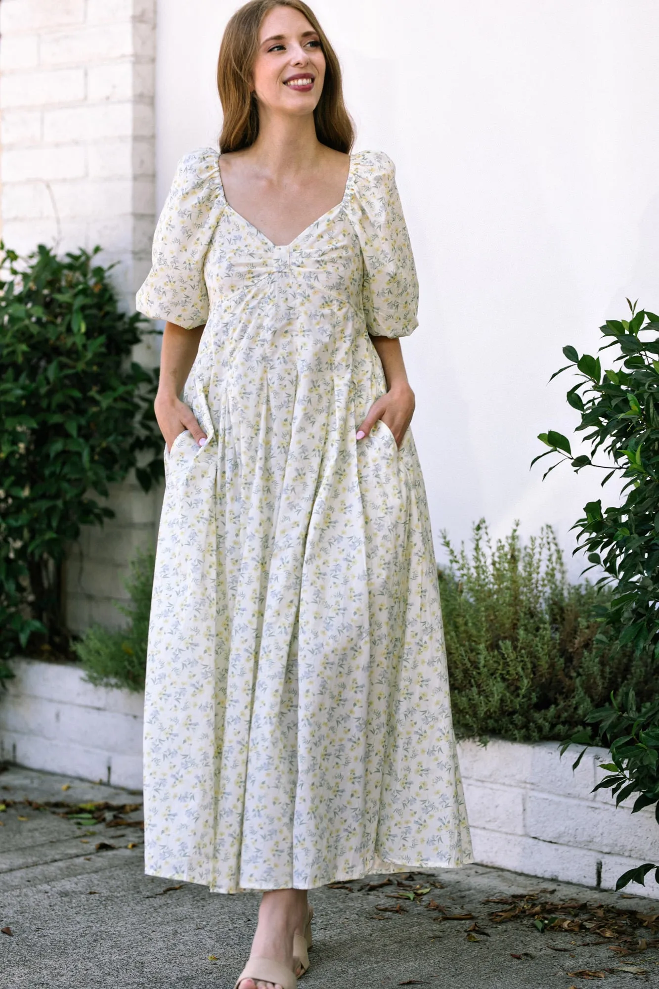 Daisy Floral Maxi Dress