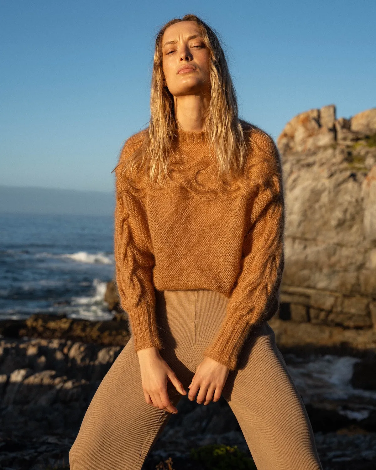 Jūra: Nutmeg Merino Wool Sweater