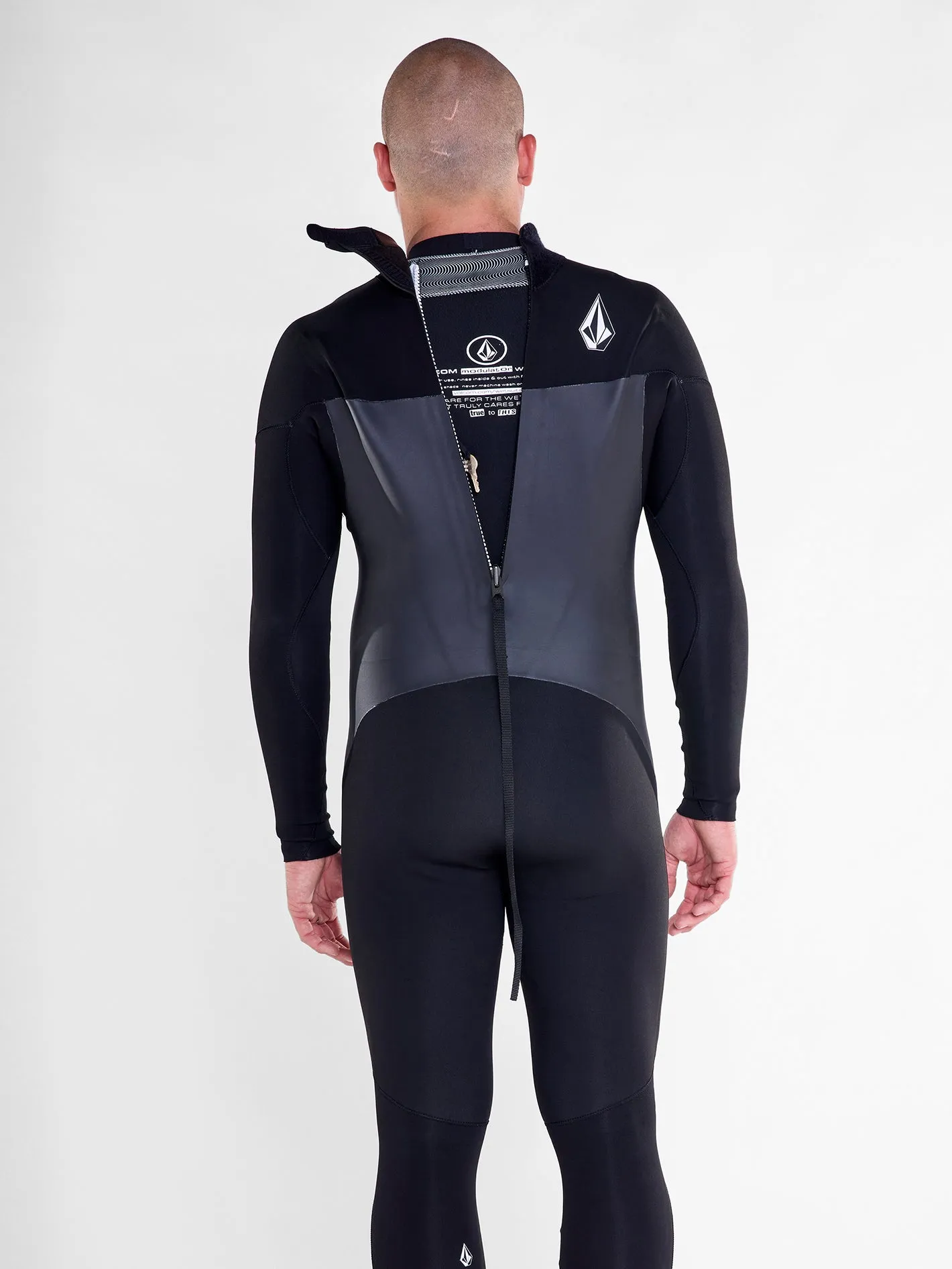 Mens Modulator 3/2mm Long Sleeve Back Zip Fullsuit - Black