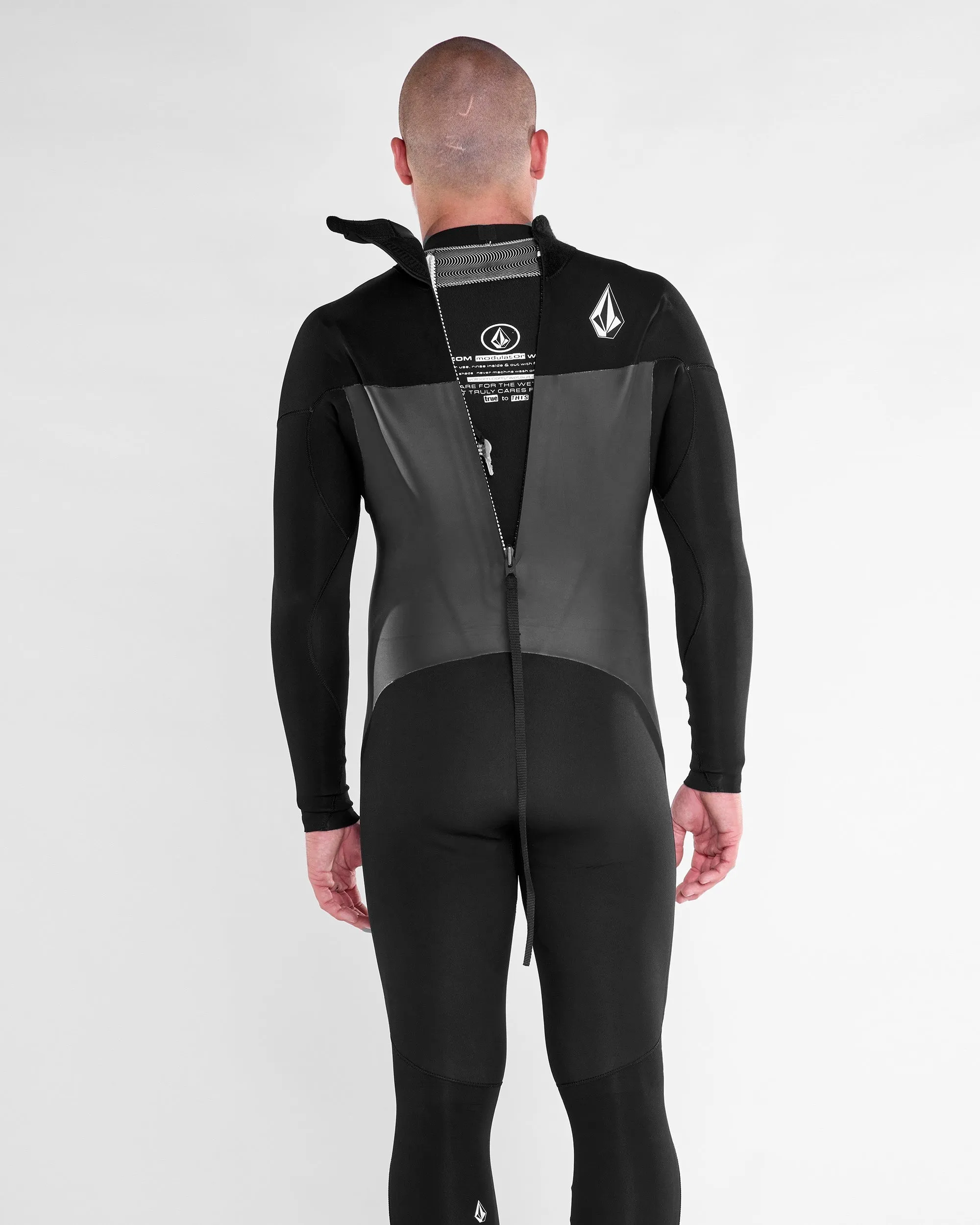 Mens Modulator 3/2mm Long Sleeve Back Zip Fullsuit - Black