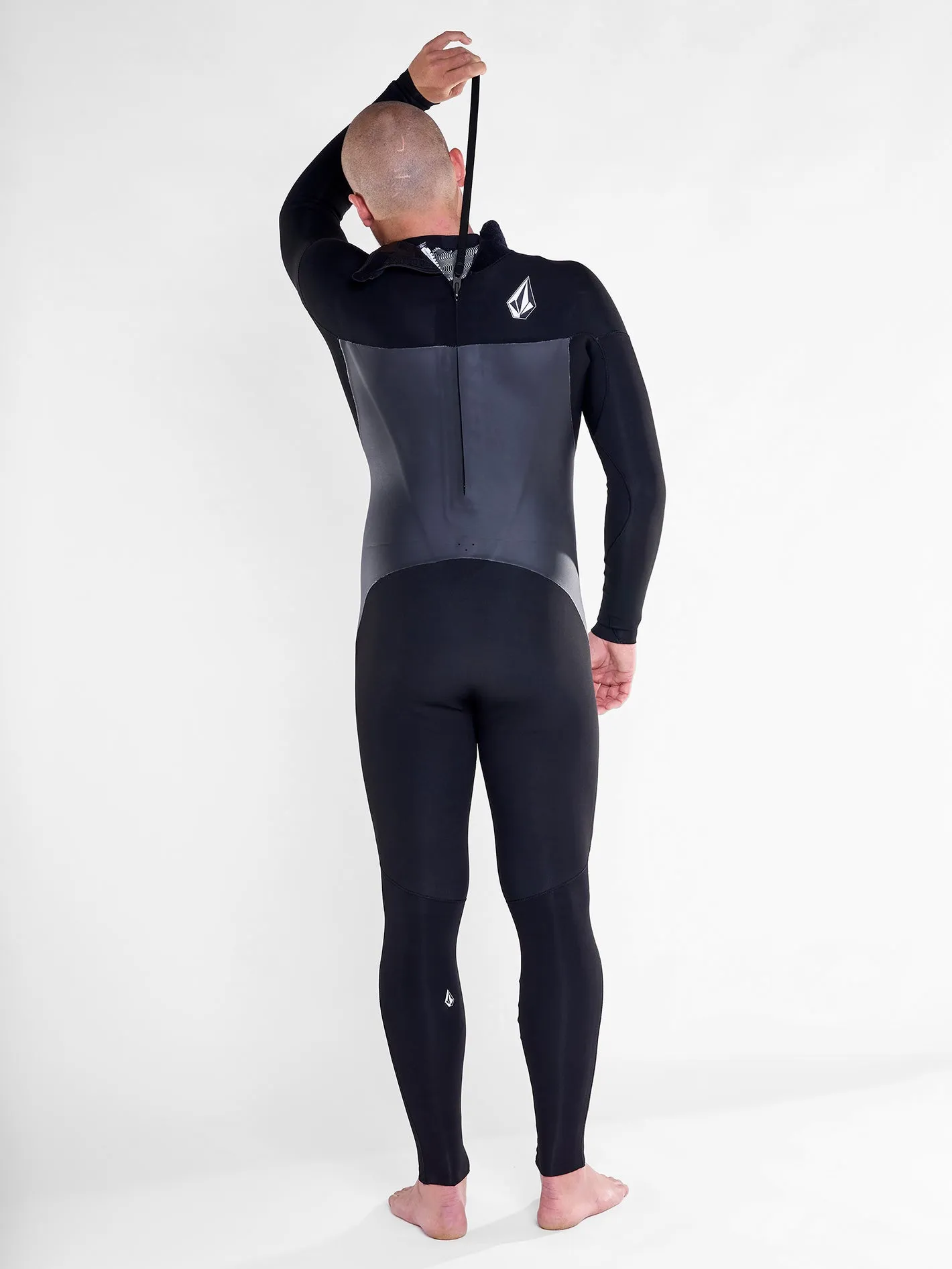 Mens Modulator 3/2mm Long Sleeve Back Zip Fullsuit - Black