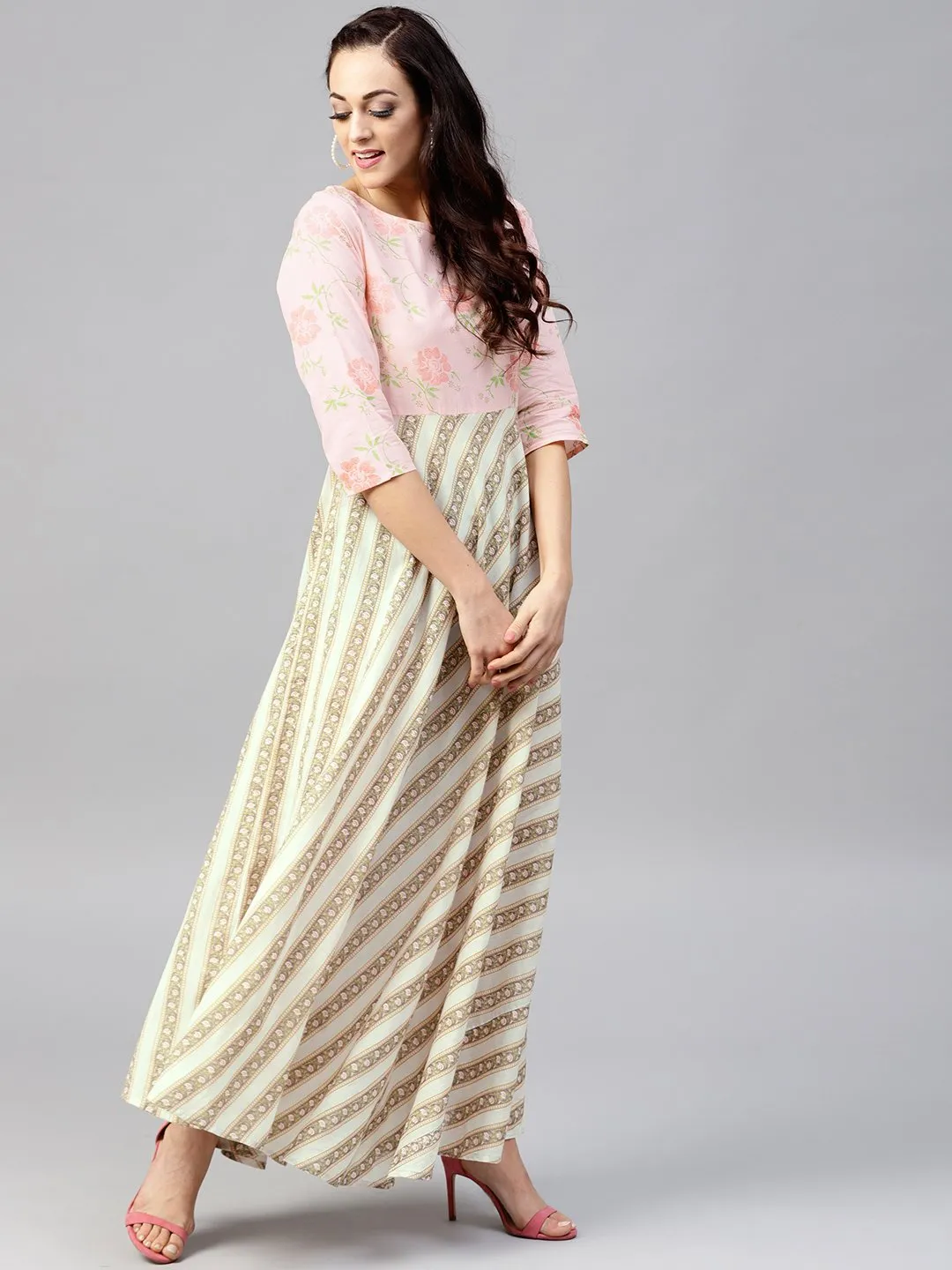 Multi Colored Maxi Dress With Round Neck And 3/4 Sleeves