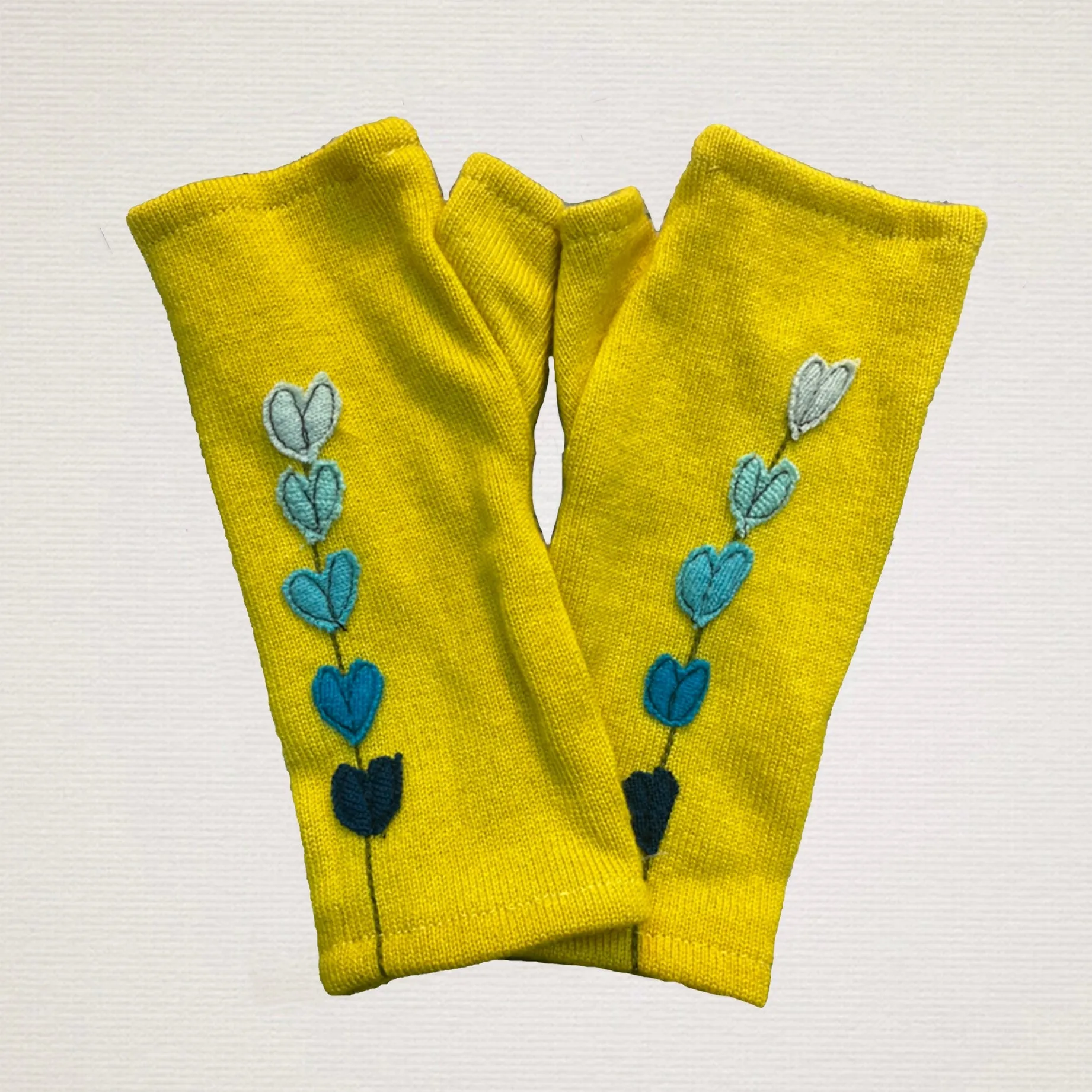 NEW! Cashmere Fingerless Gloves with Lupine by Sardine