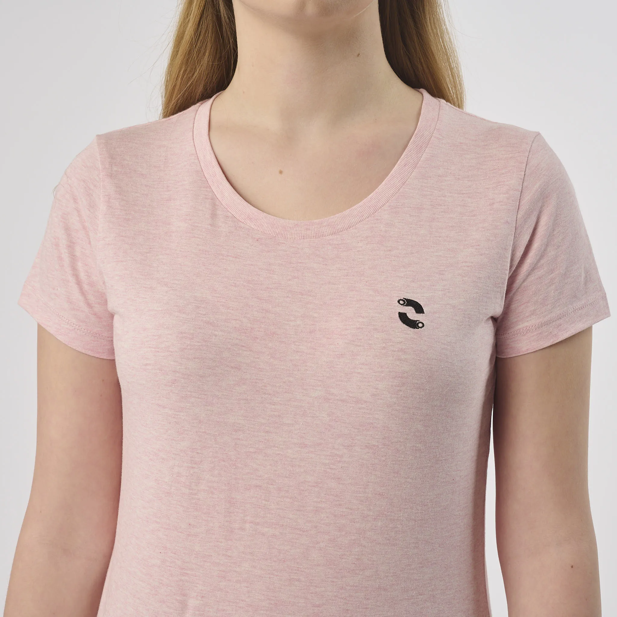 Omnitau Women's Organic Cotton Fitted T-Shirt - Light Pink