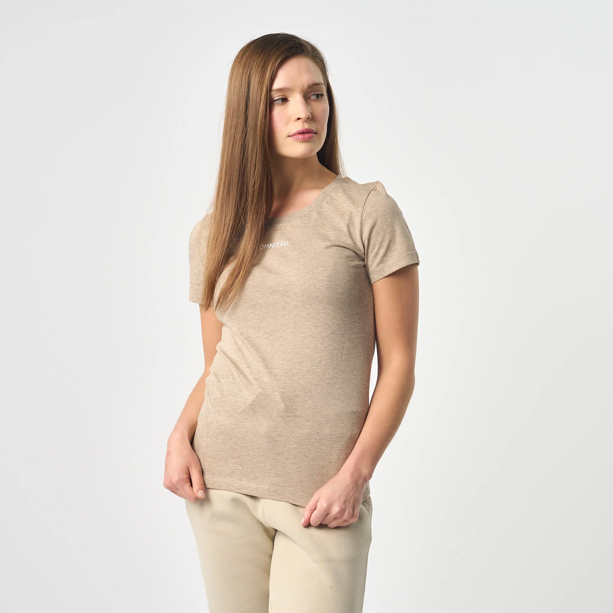 Omnitau Women's Winchester Organic Cotton Crew Neck T-Shirt - Sand