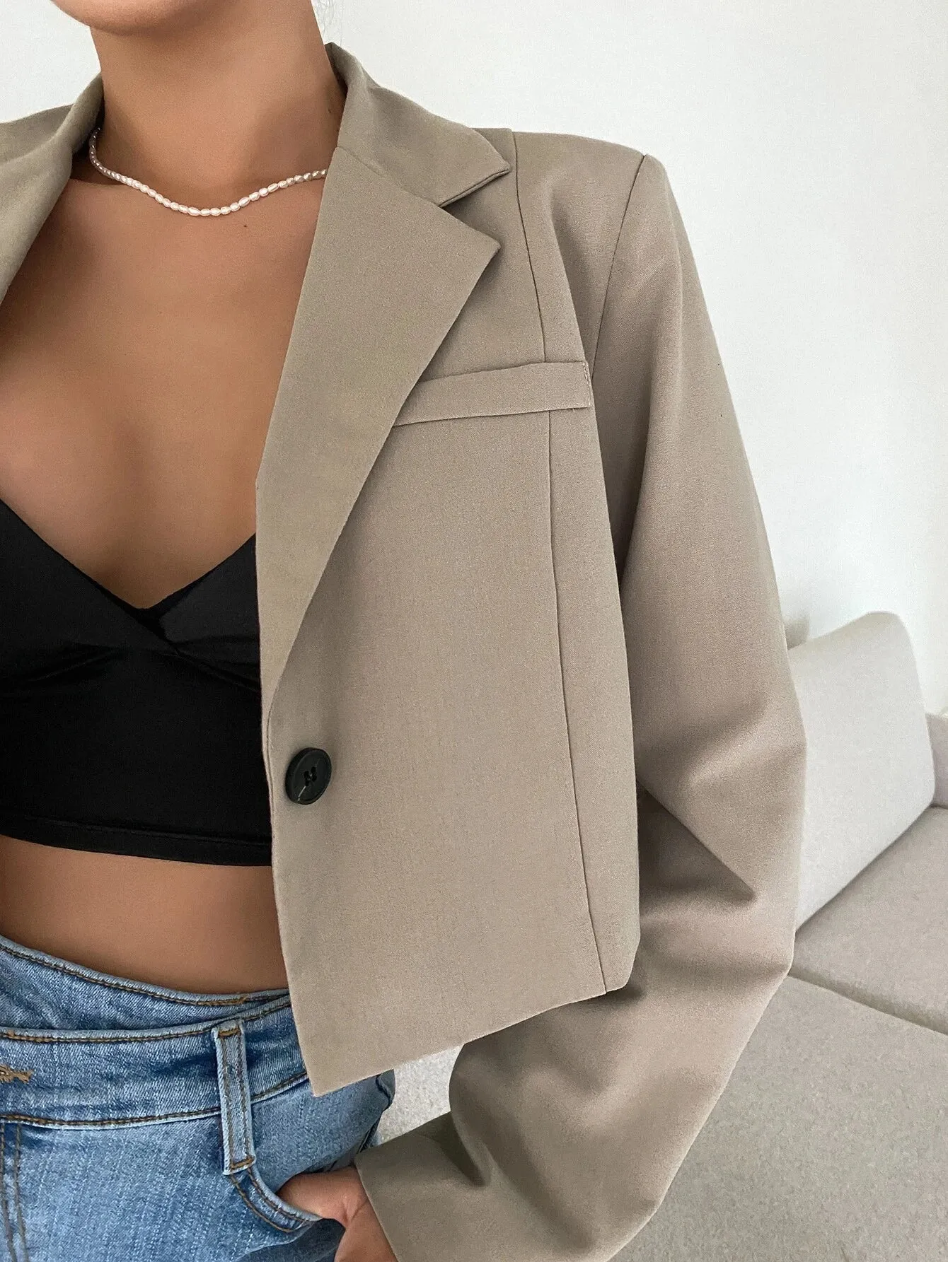 SHEIN DAZY Single Button Crop Blazer