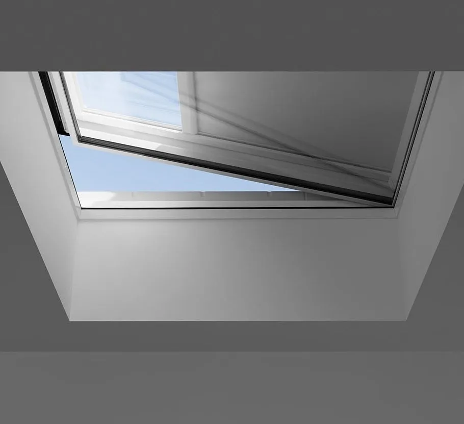 VELUX CVU 090090 1093 INTEGRA® SOLAR Curved Glass Rooflight Package 90 x 90cm (Including CVU Double Glazed Base & ISU Curved Glass Top Cover)