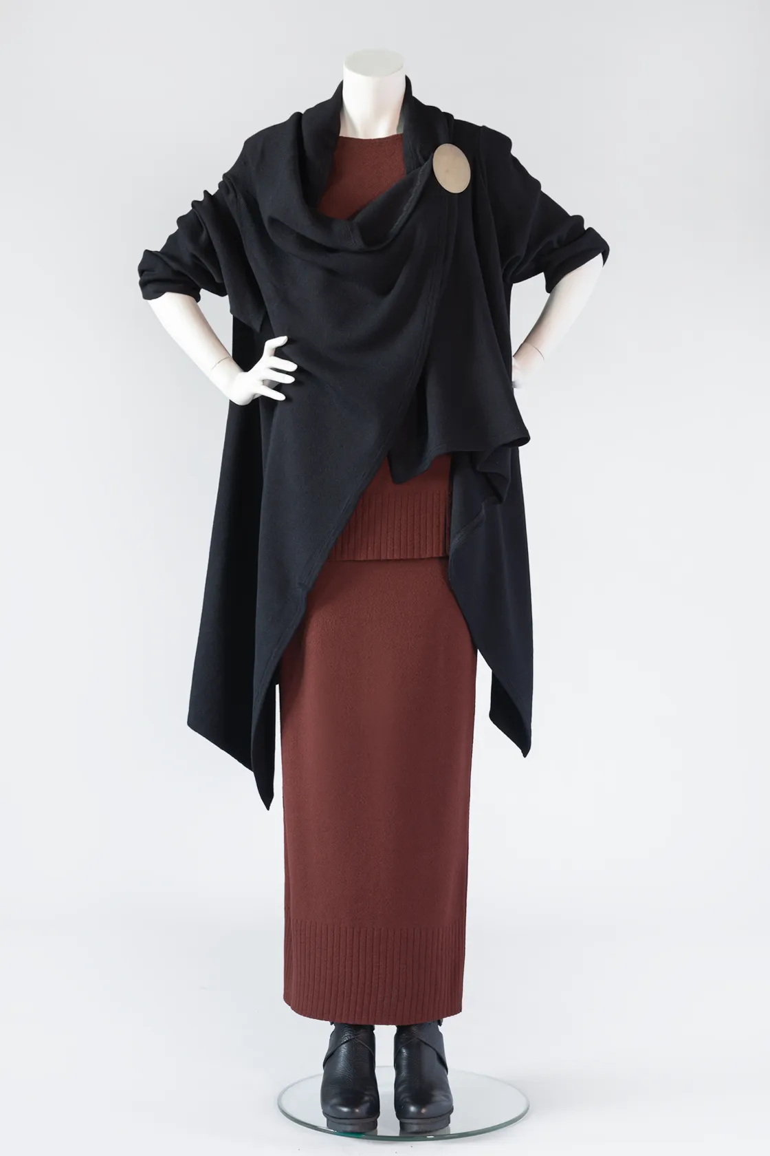 Wrap Jacket in Black Mi-Nu