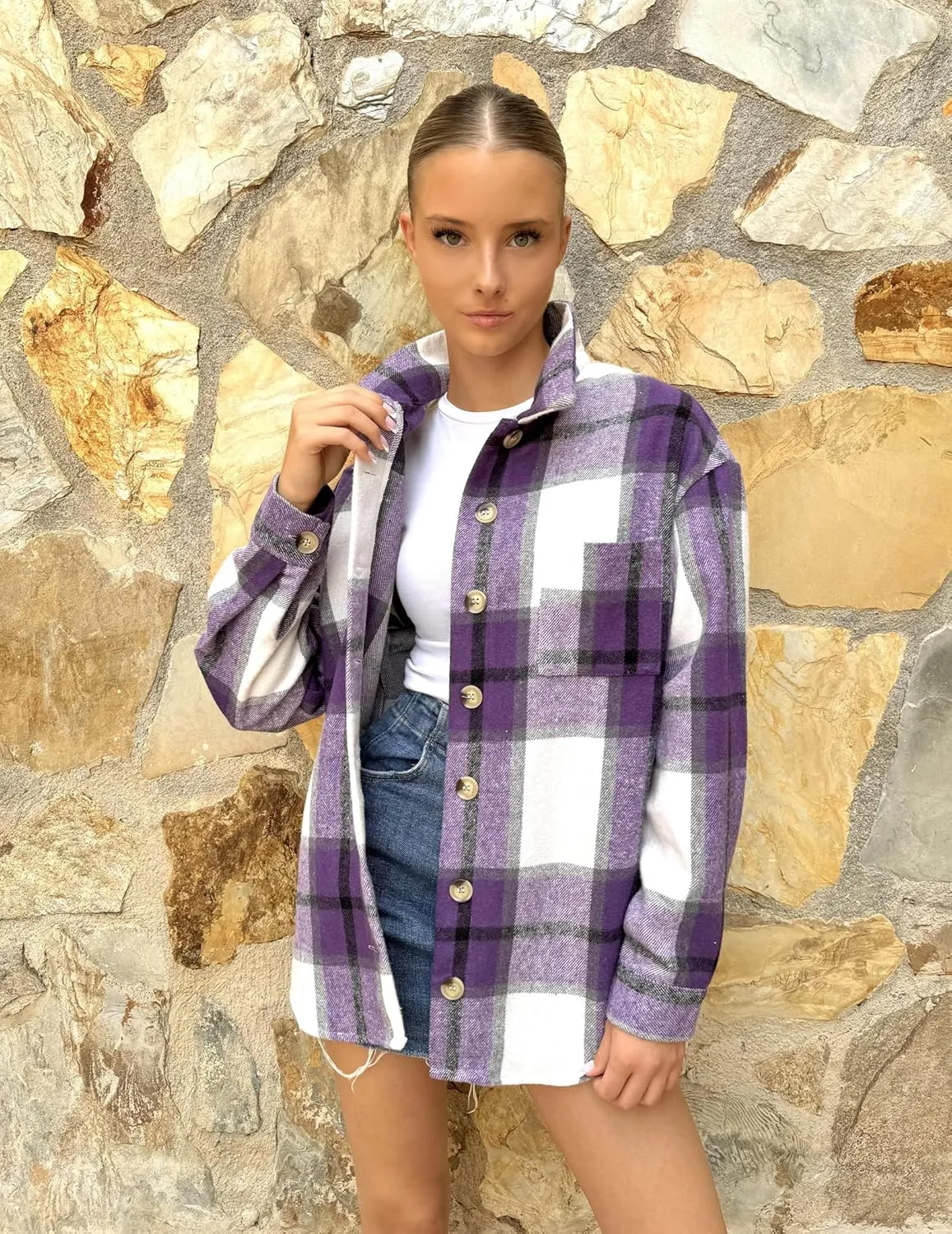 Zeagoo Women Flannel Shacket Jacket Plaid Button Down Long Sleeve Shirt Fall Outfits 2024